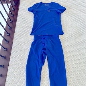 Figs women’s Deep Royal Blue Set- SEE SIZES BELOW